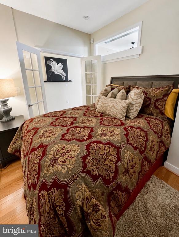 157 FLEET STREET Unit: 515