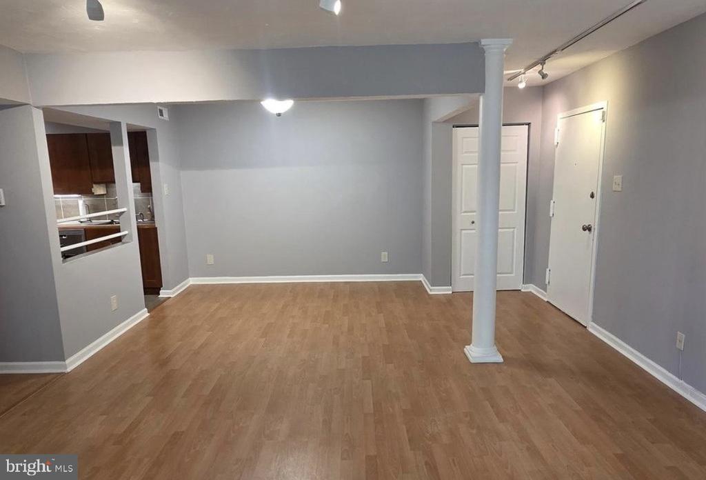 10118 CAMPUS WAY S Unit: 207-3B