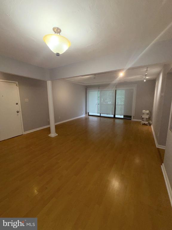 10118 CAMPUS WAY S Unit: 207-3B