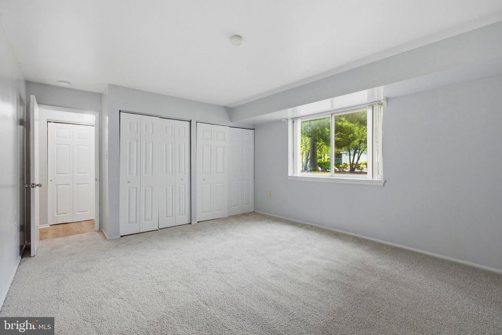 11312 CHERRY HILL ROAD Unit: 102