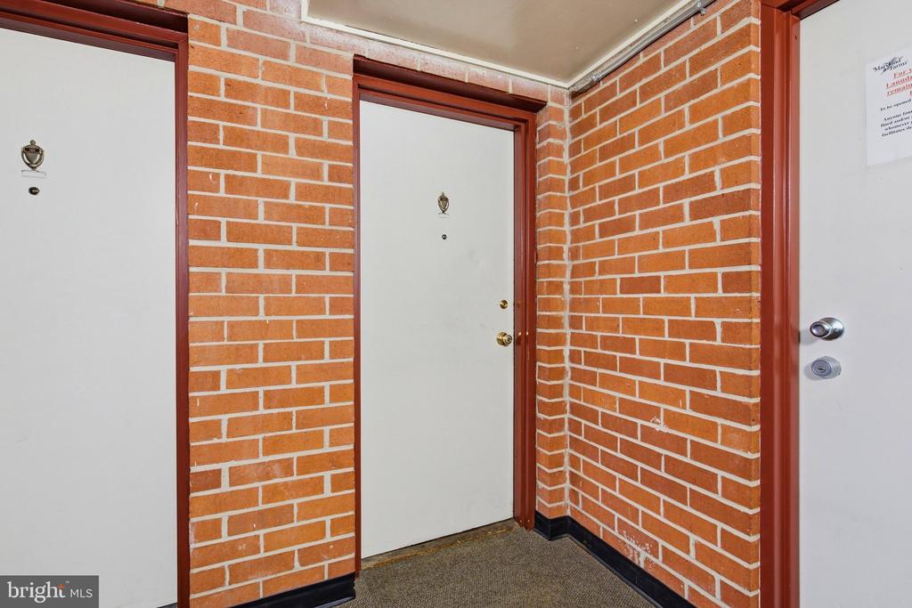 11312 CHERRY HILL ROAD Unit: 102