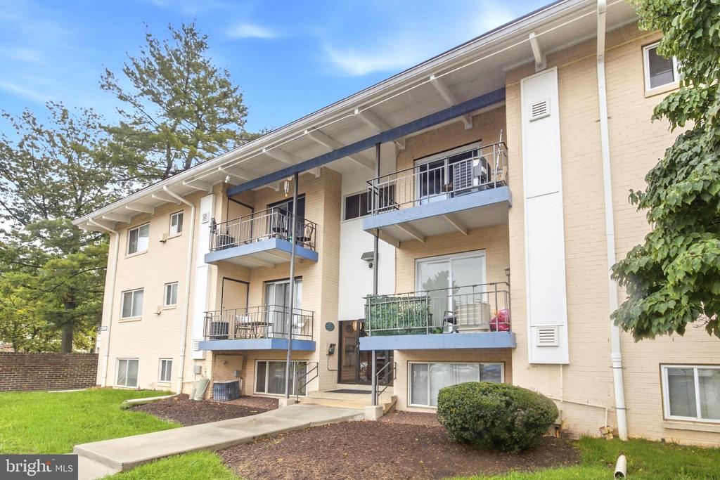11312 CHERRY HILL ROAD Unit: 102