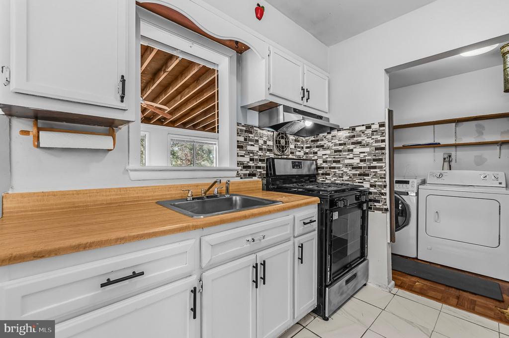 6609 MARCH DRIVE