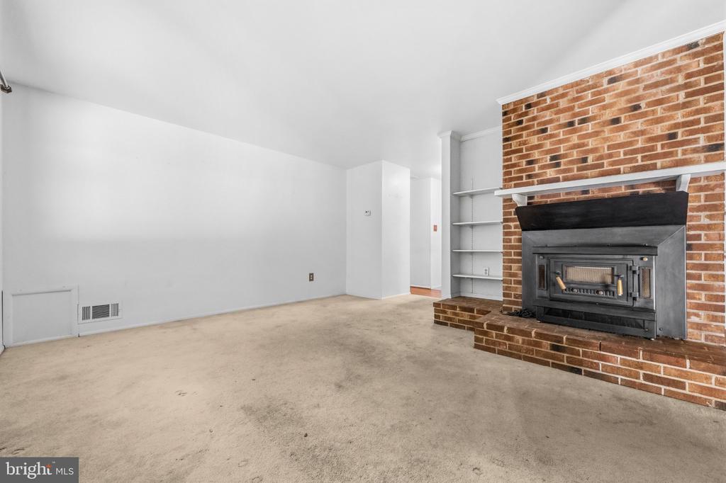 12907 BARNWELL PLACE