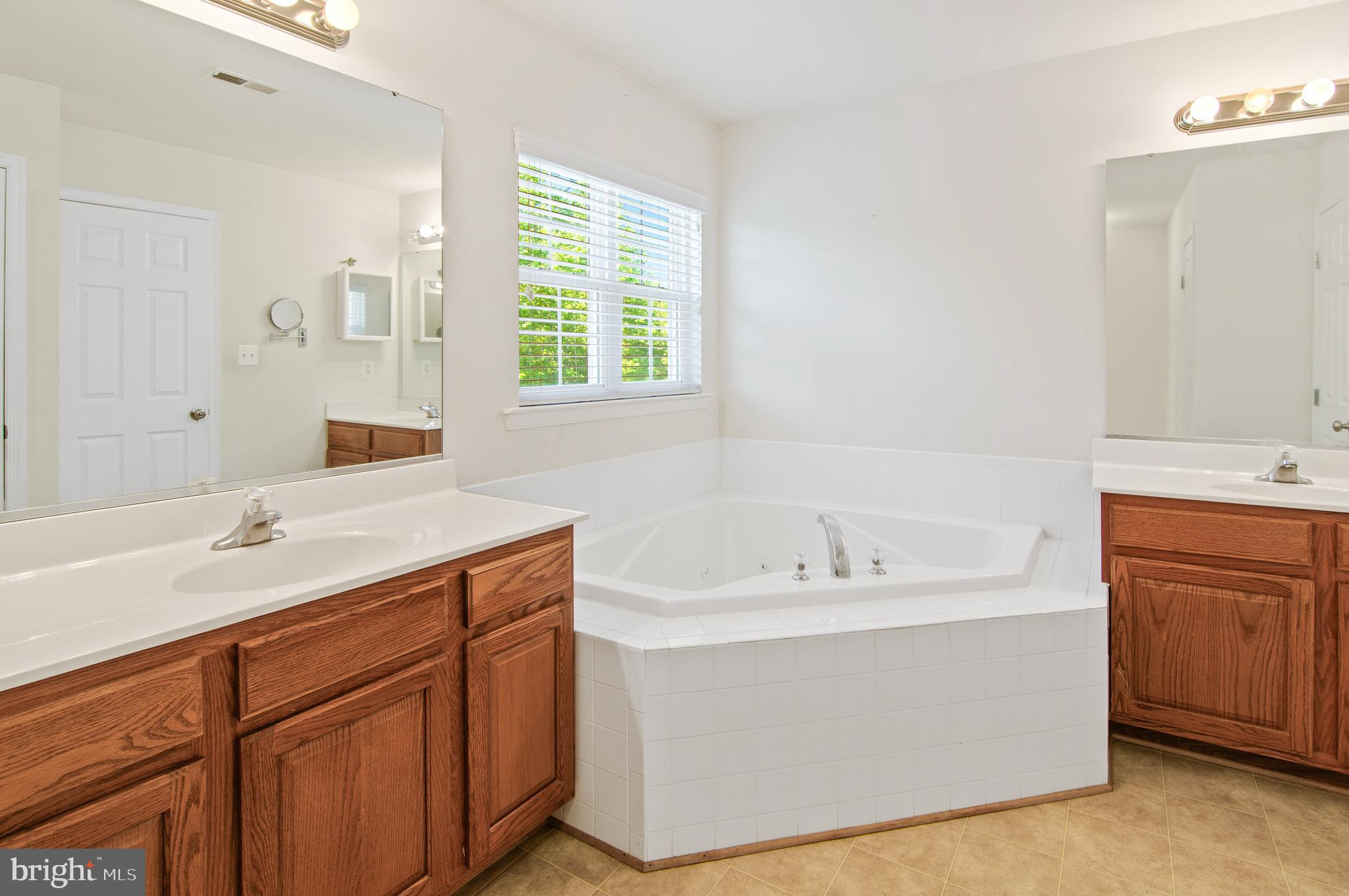 20955 Freedom Run Dr