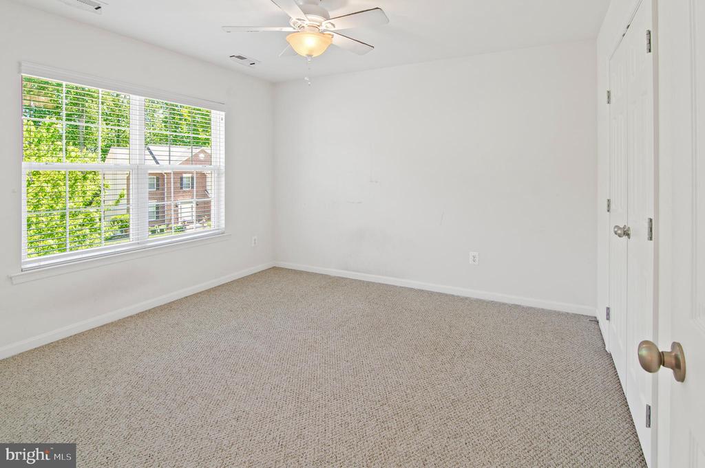 20955 Freedom Run Dr