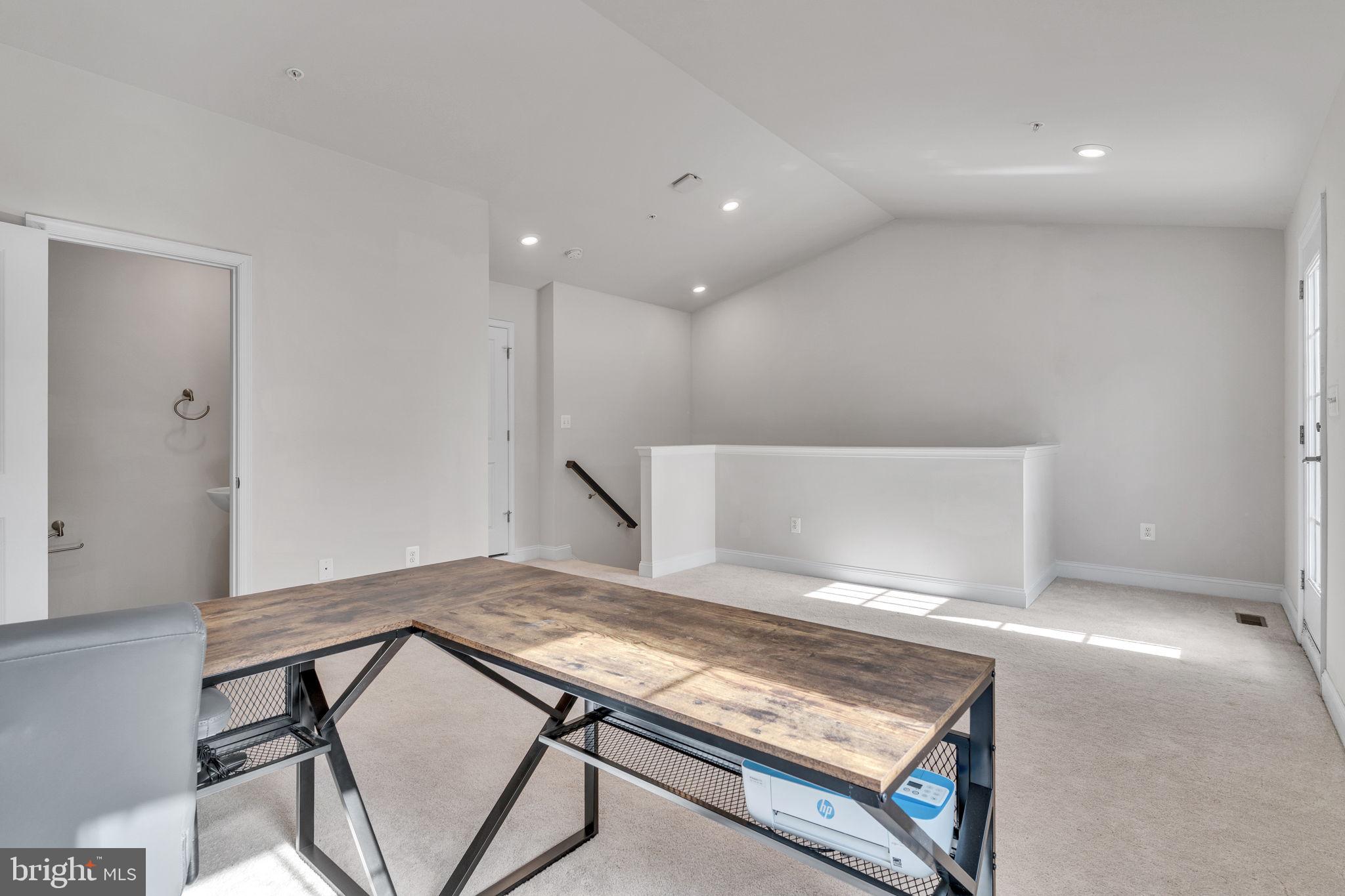 23834 Myrtle Glen Way