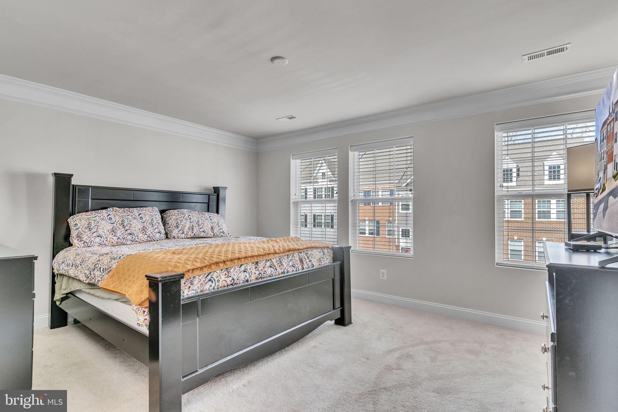 23834 Myrtle Glen Way