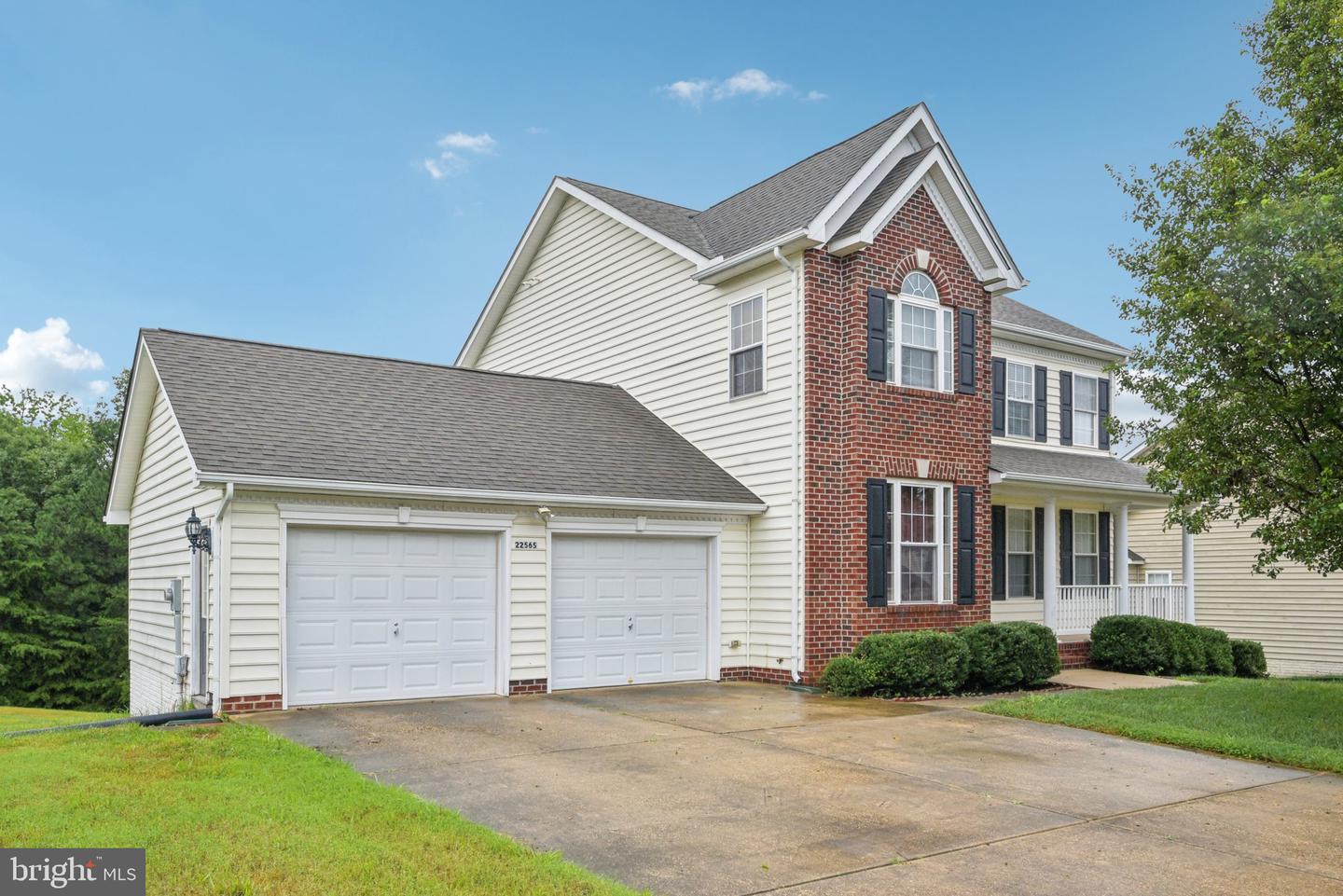 22565 Dunleigh Dr