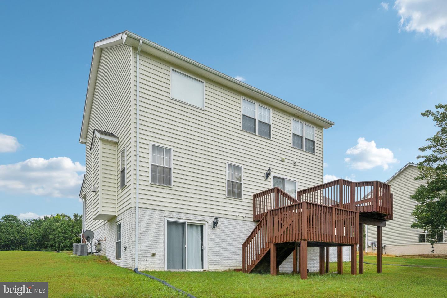 22565 Dunleigh Dr
