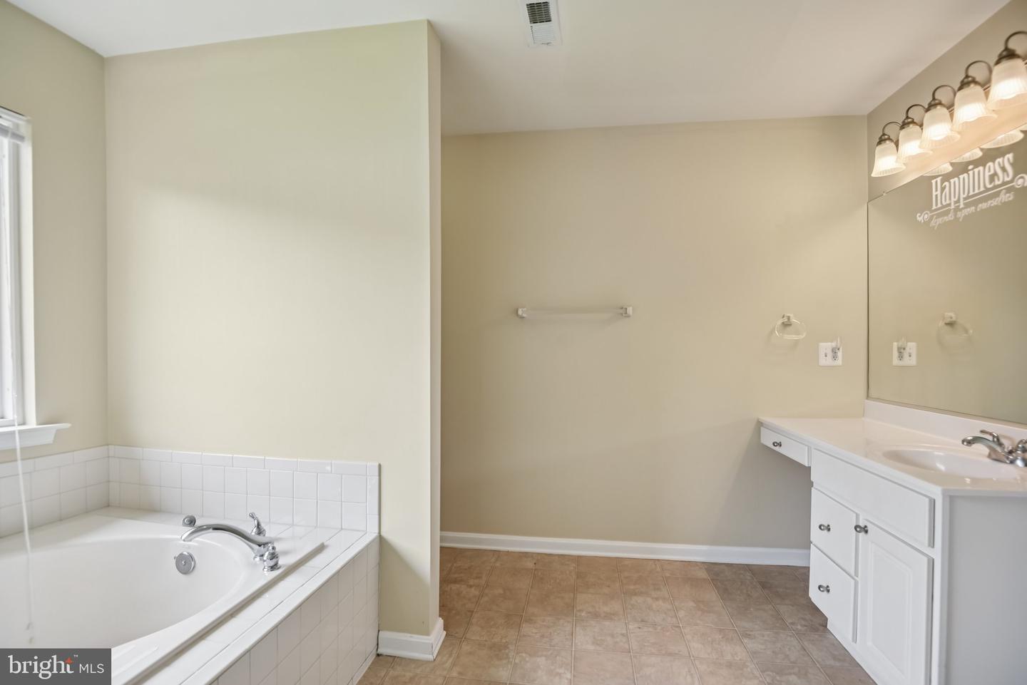 22565 Dunleigh Dr