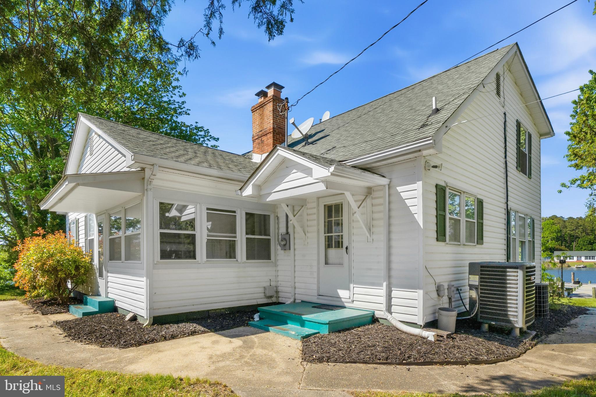 38040 BEACH ROAD