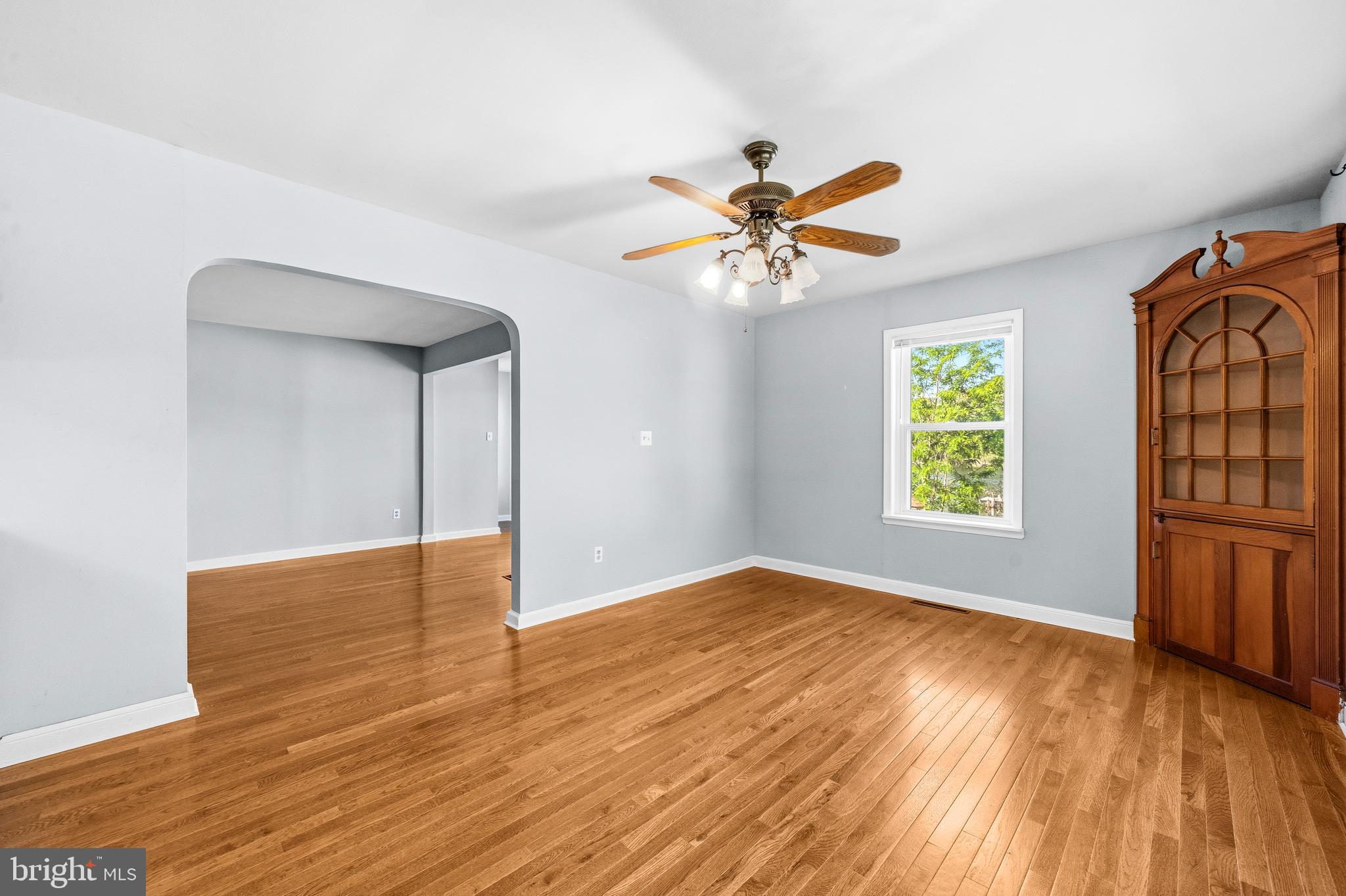 38040 BEACH ROAD