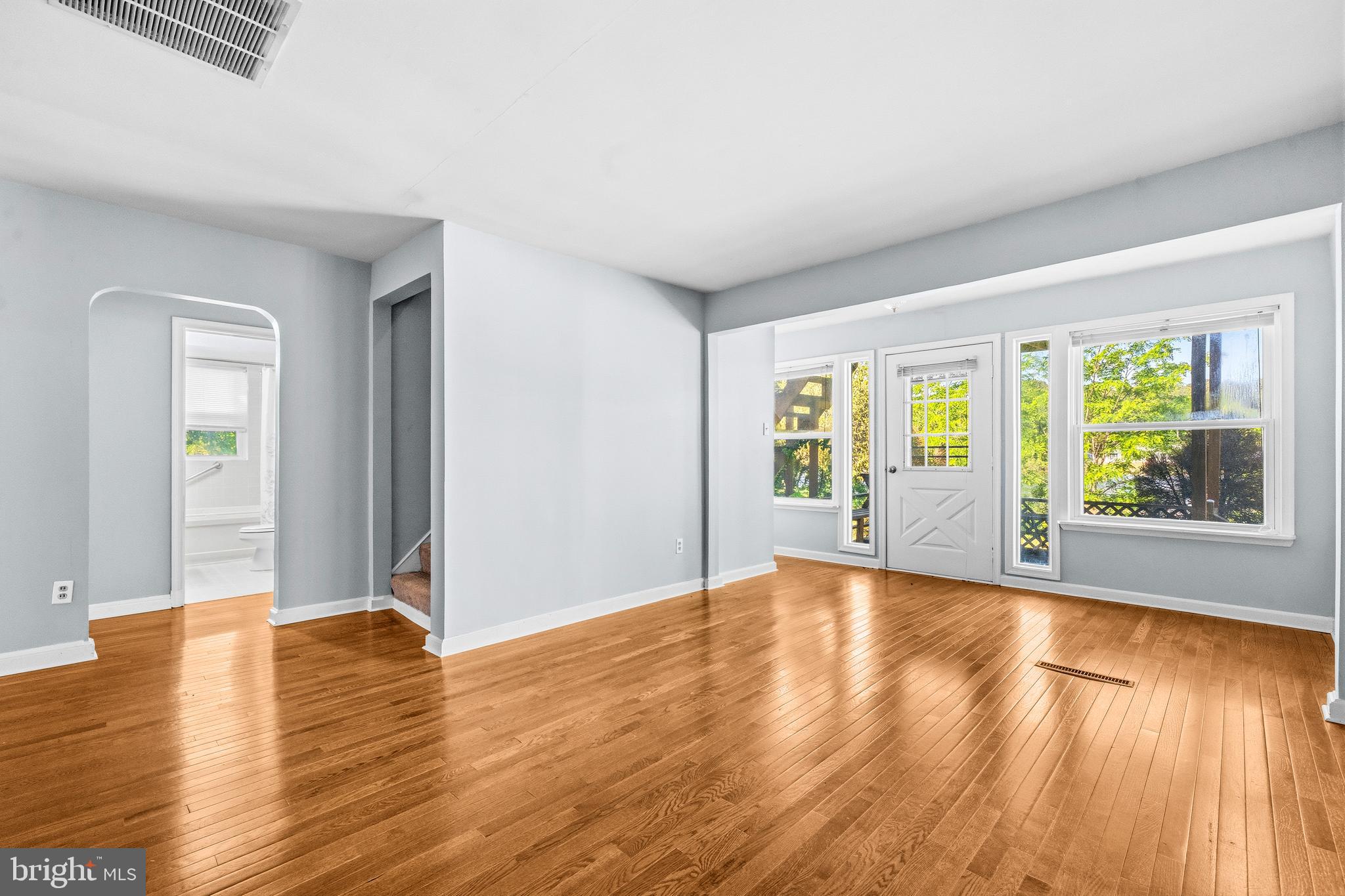 38040 BEACH ROAD