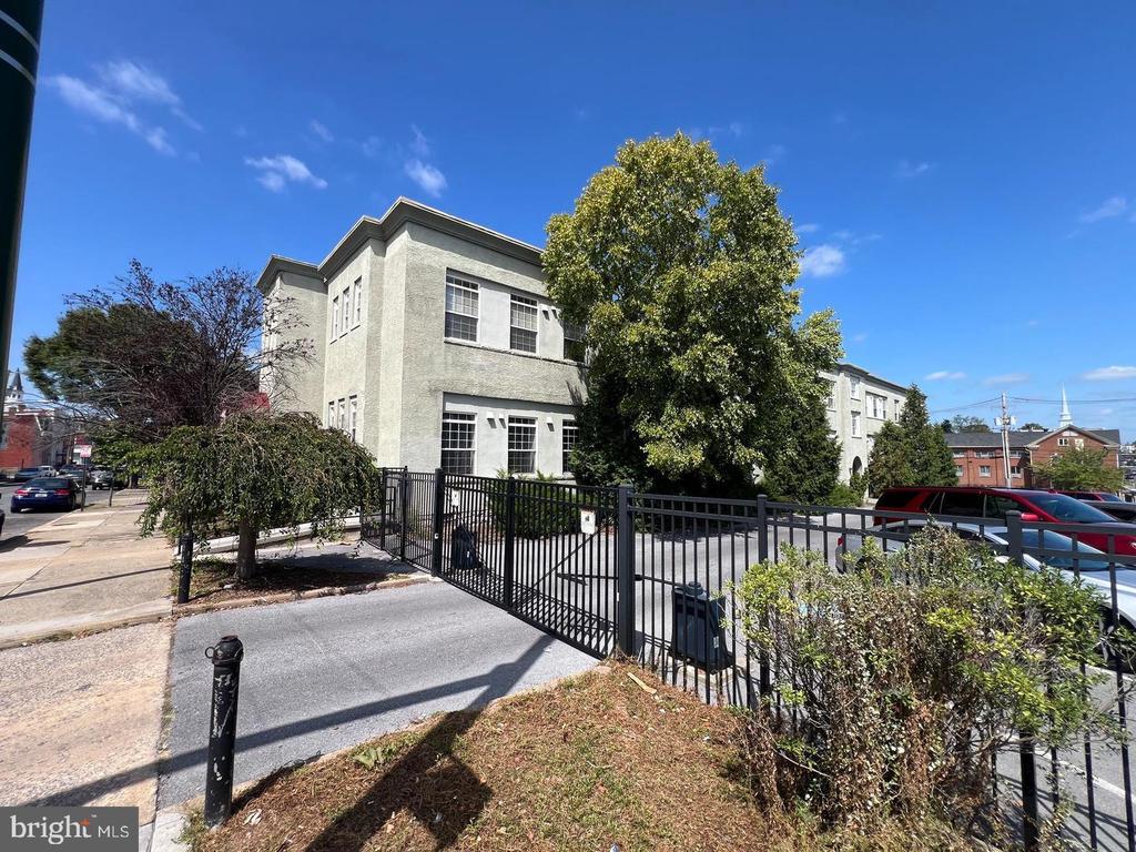 138 E ANTIETAM ST #307