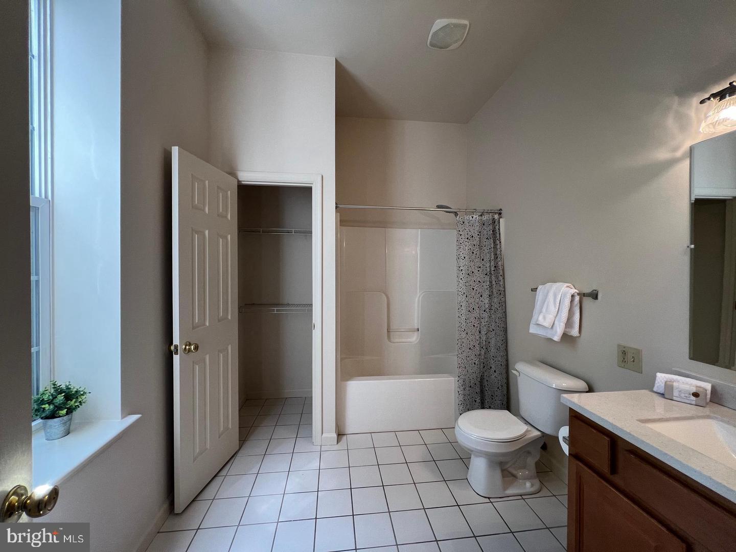 138 E ANTIETAM ST #307