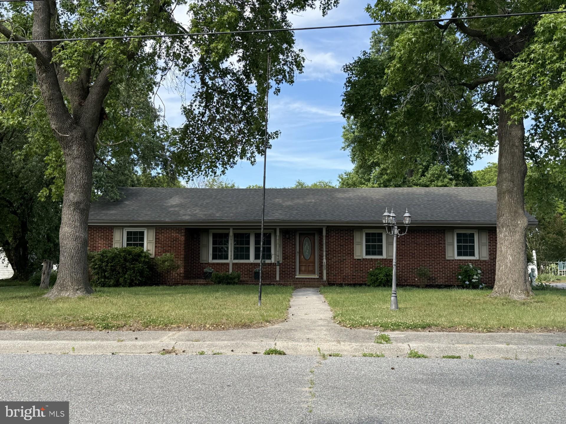 103 WHAYLAND DRIVE