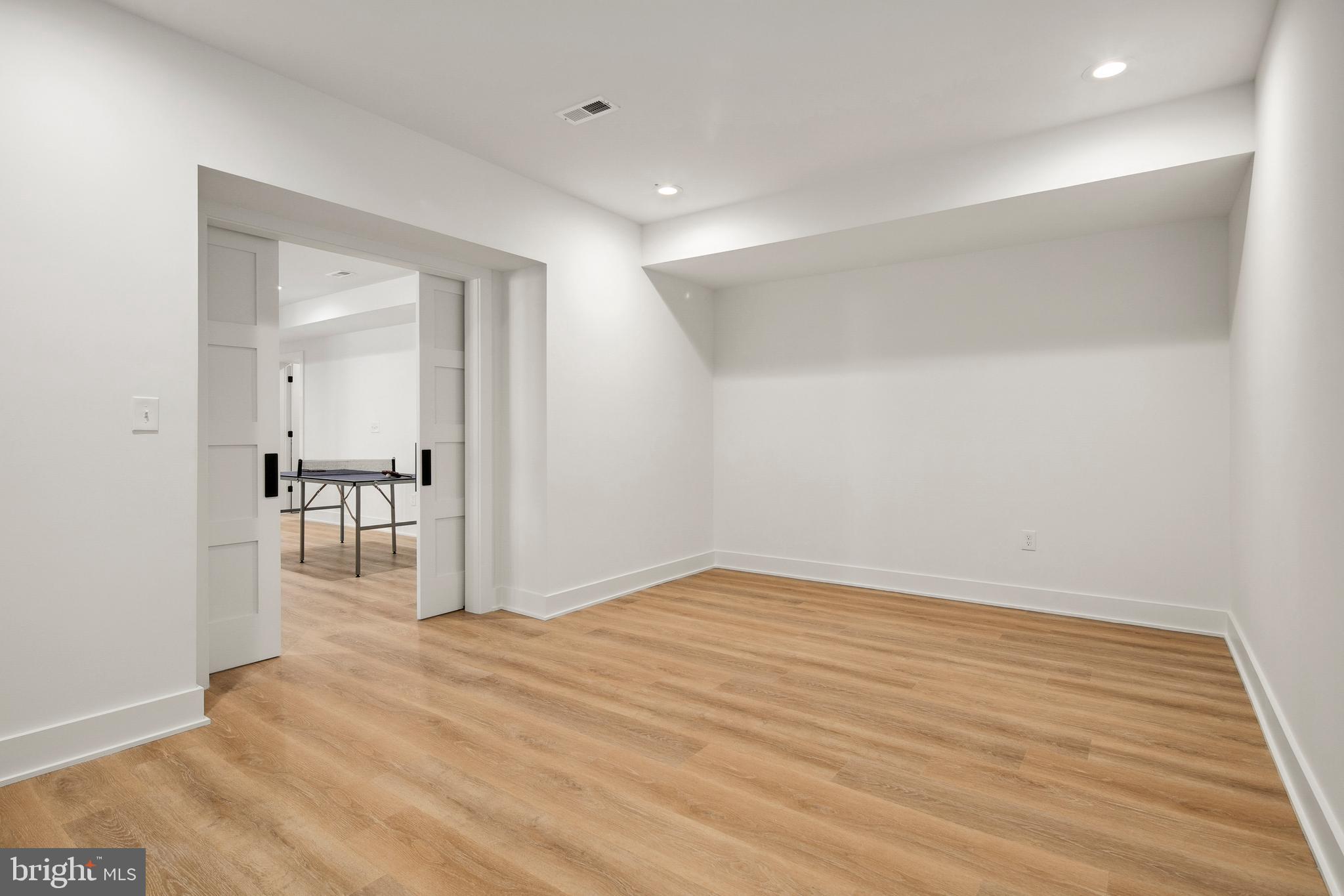6580 WILLIAMSBURG BOULEVARD
