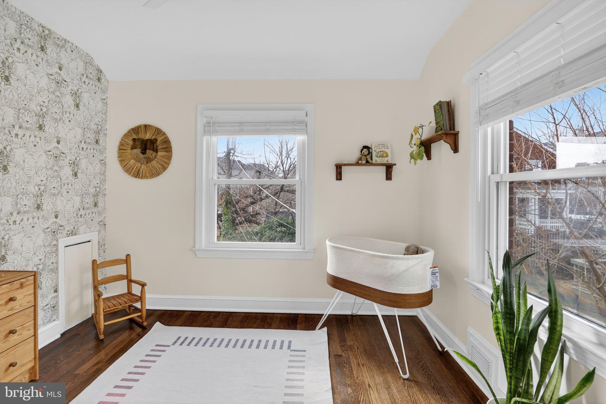 2604 S TROY STREET S