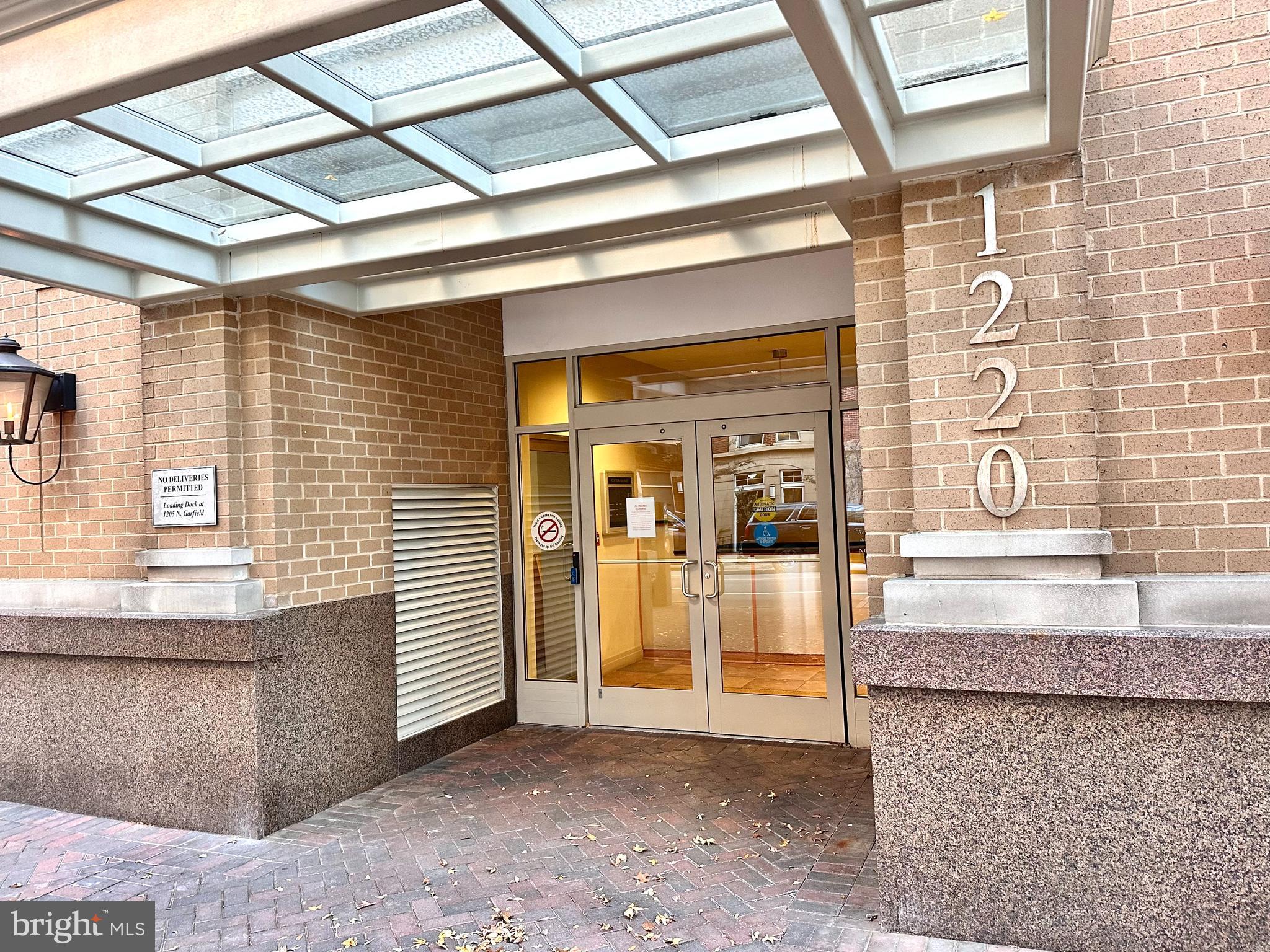 1220 N FILLMORE STREET 908