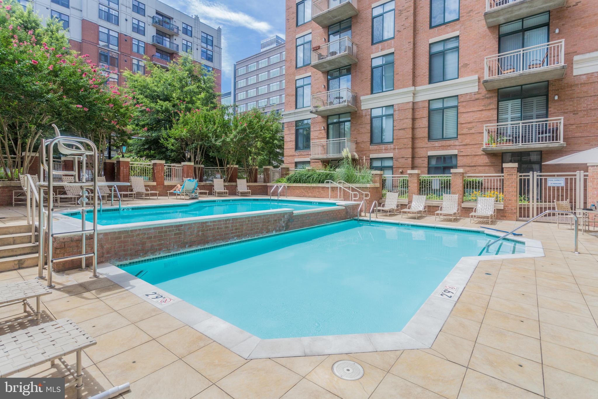 1220 N FILLMORE STREET 908