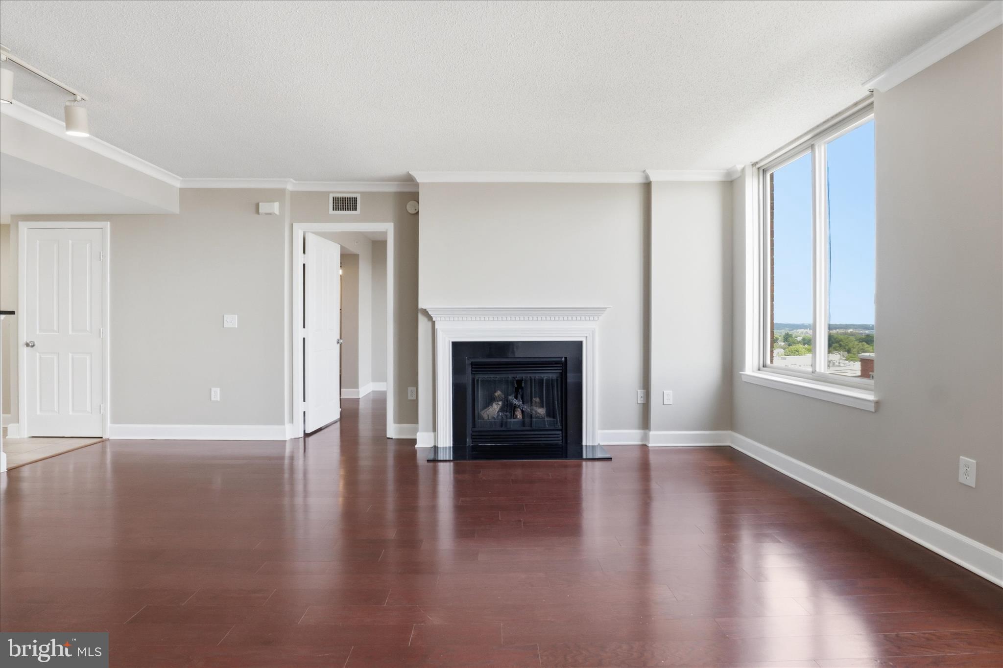 1220 N FILLMORE STREET 908