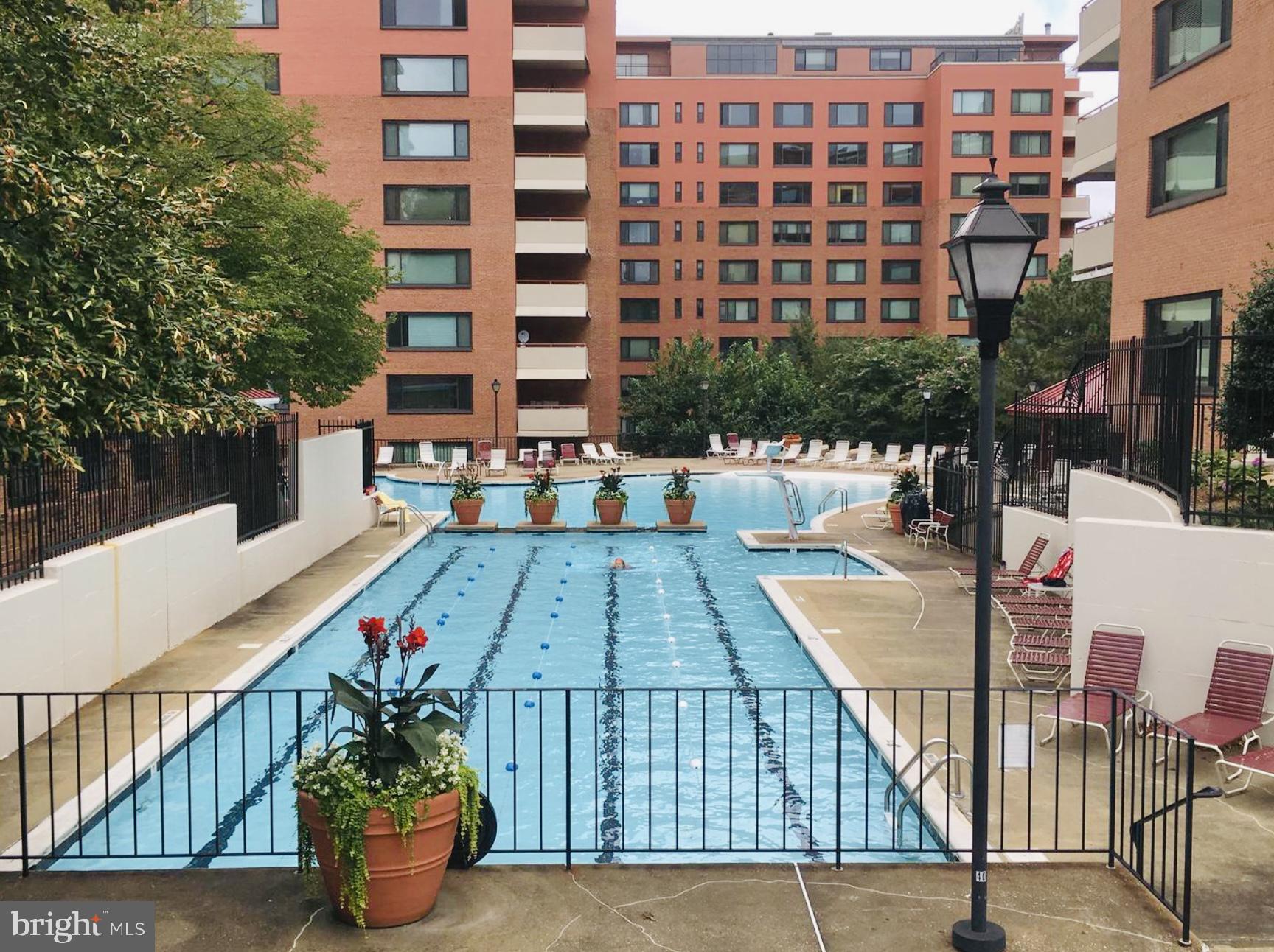 1111 ARLINGTON BOULEVARD 210