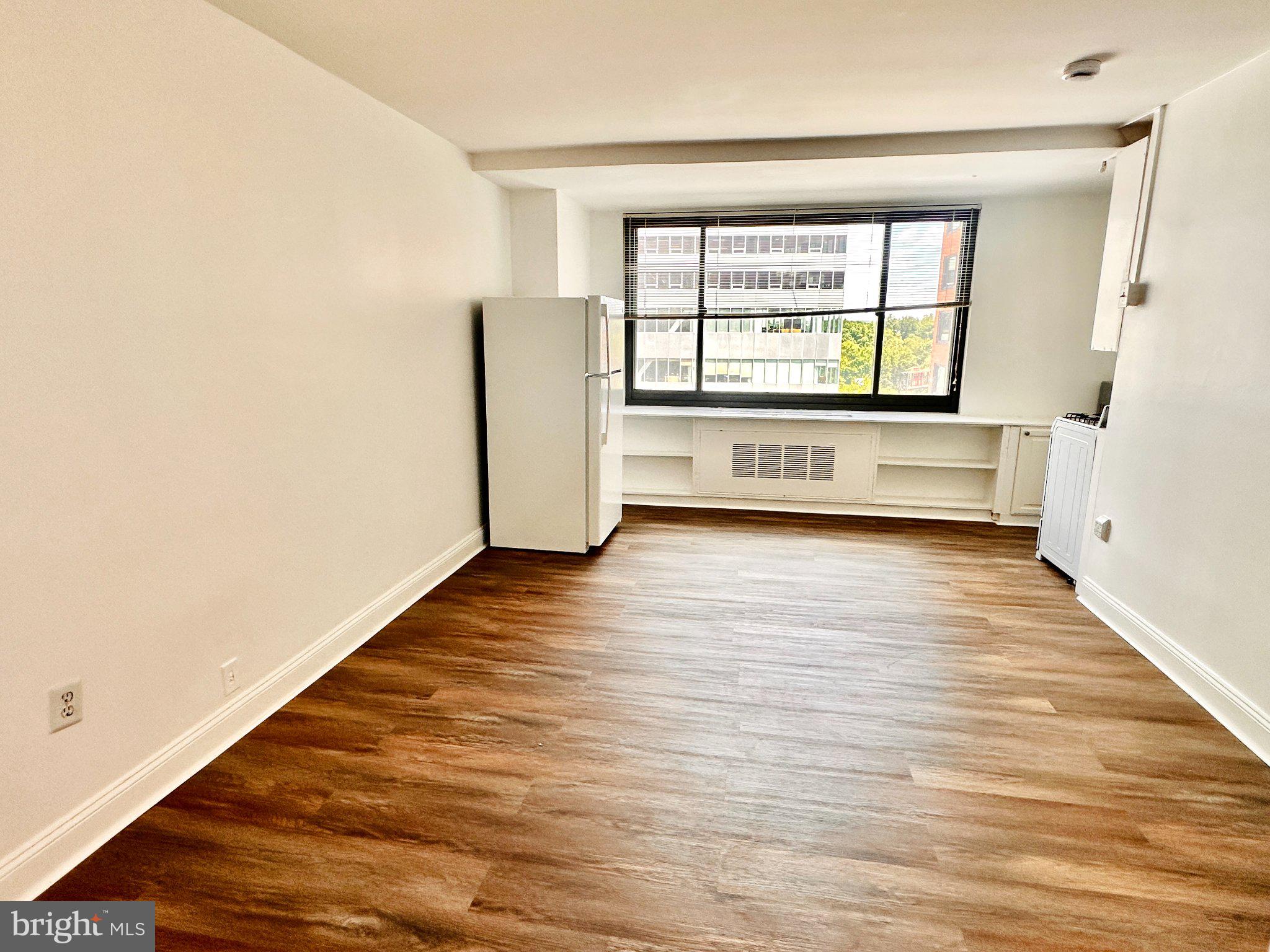 1021 ARLINGTON BOULEVARD 610