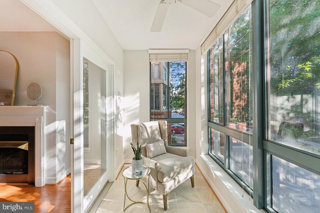 1045 N UTAH STREET N Unit: 2-212