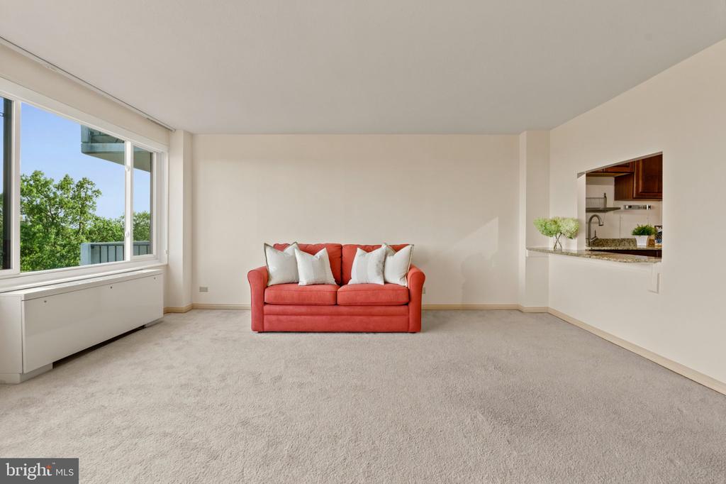 4501 ARLINGTON BOULEVARD Unit: 611