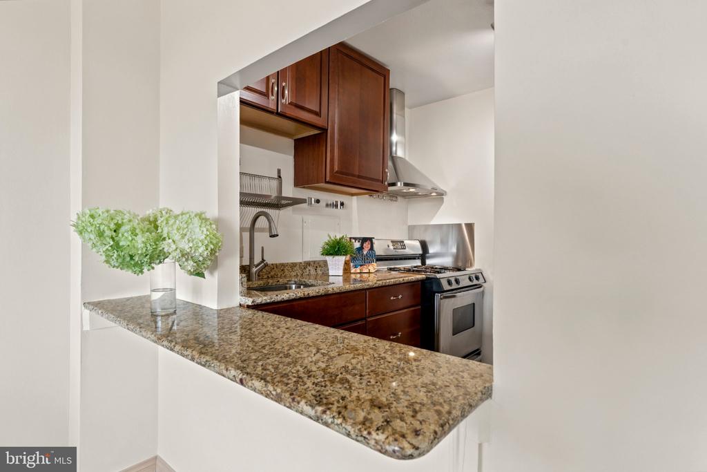 4501 ARLINGTON BOULEVARD Unit: 611