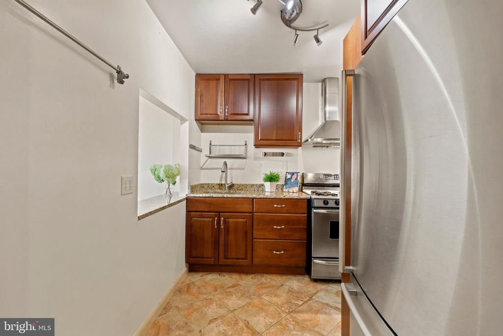4501 ARLINGTON BOULEVARD Unit: 611