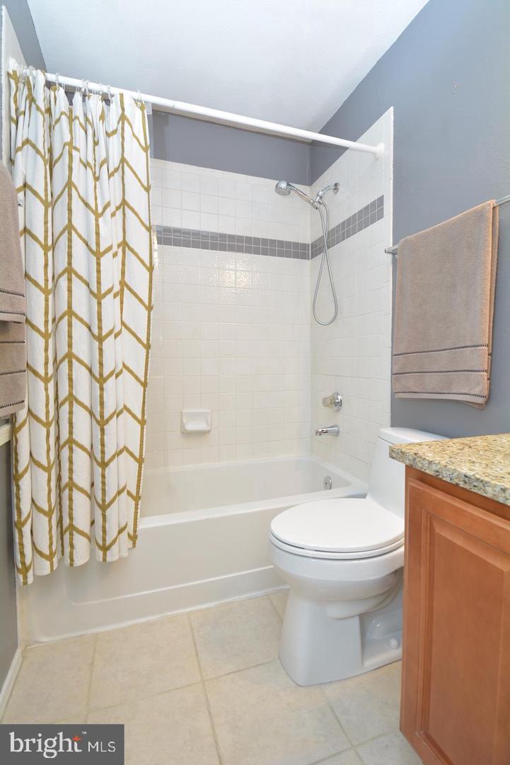 3312 Wyndham Cir #107