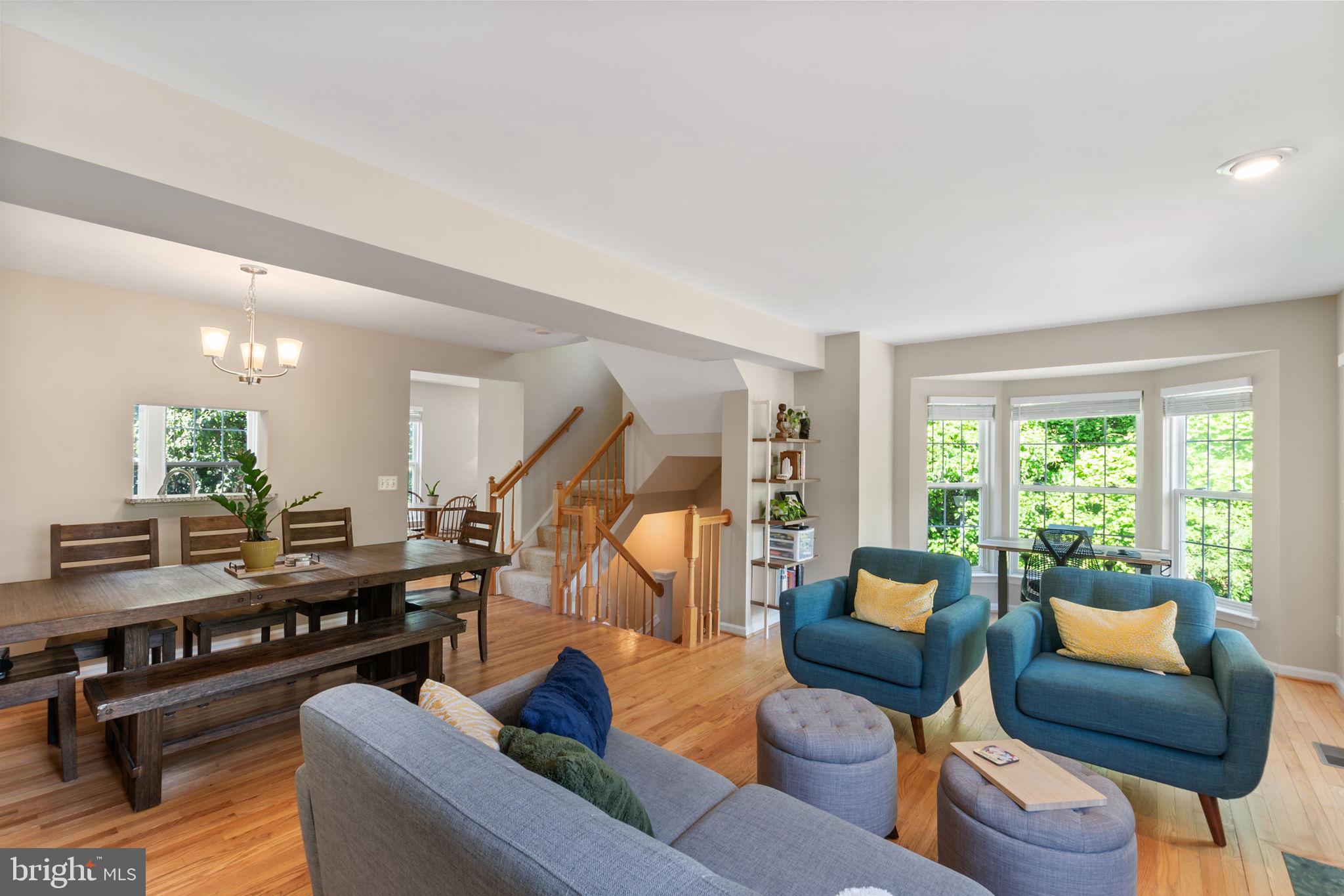 140 Ingle Pl