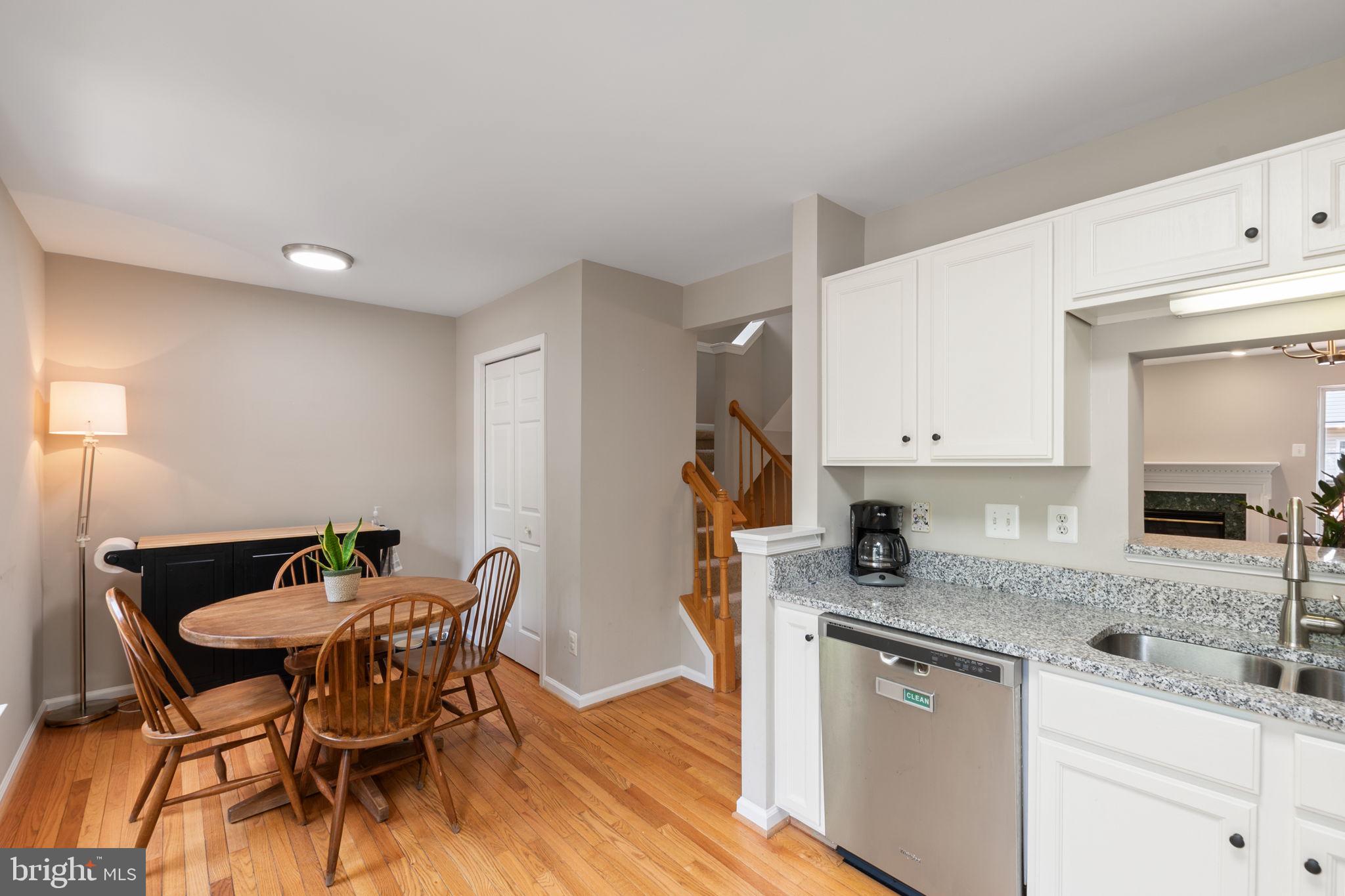 140 Ingle Pl