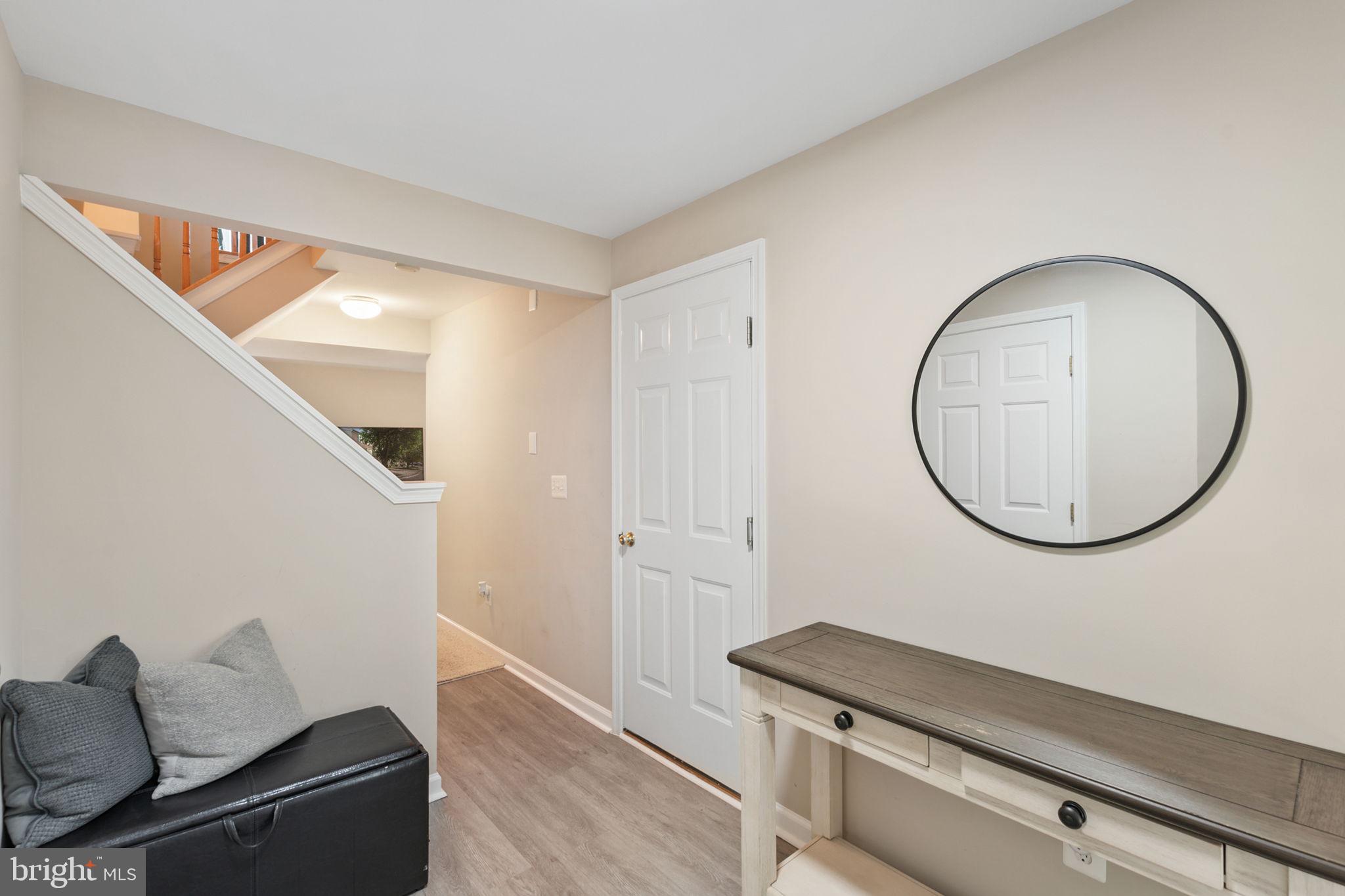 140 Ingle Pl