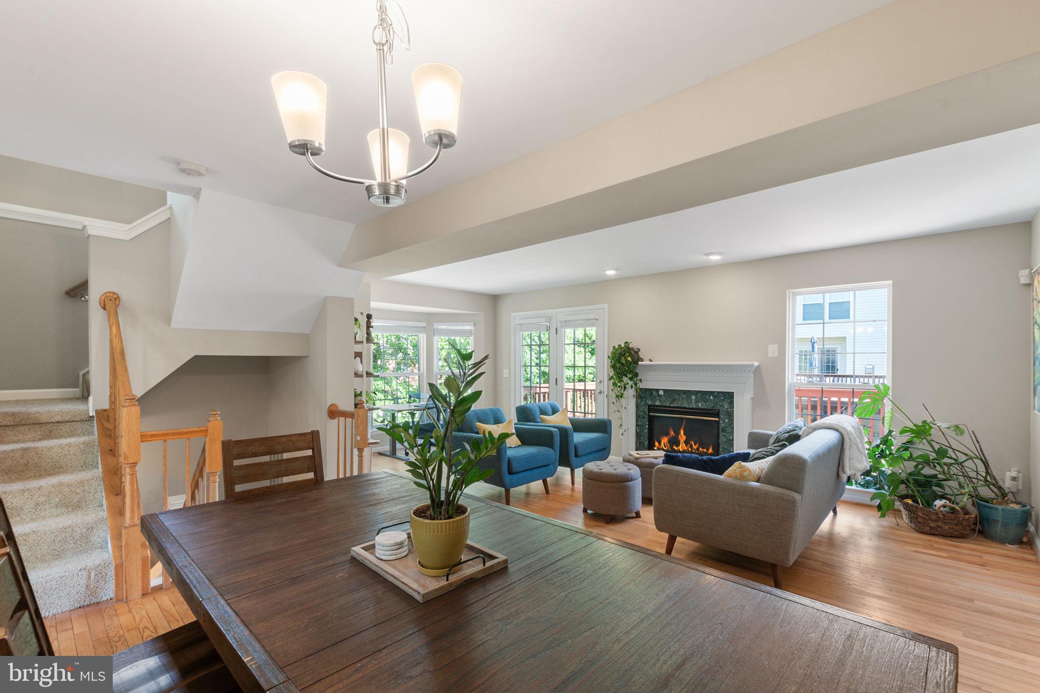 140 Ingle Pl