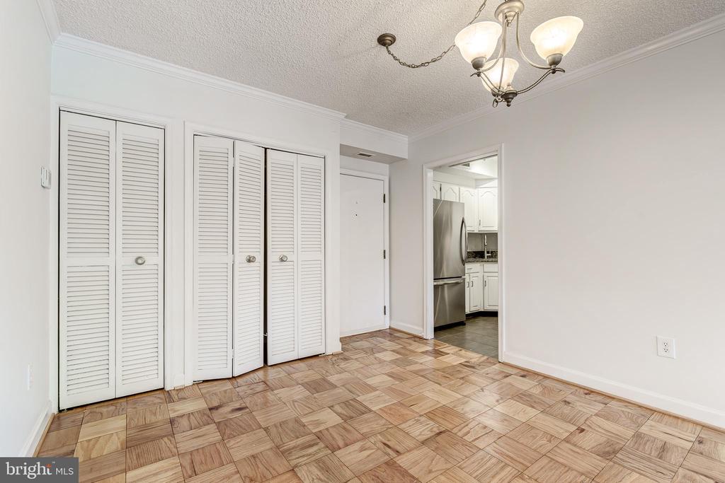 800 S SAINT ASAPH STREET 216