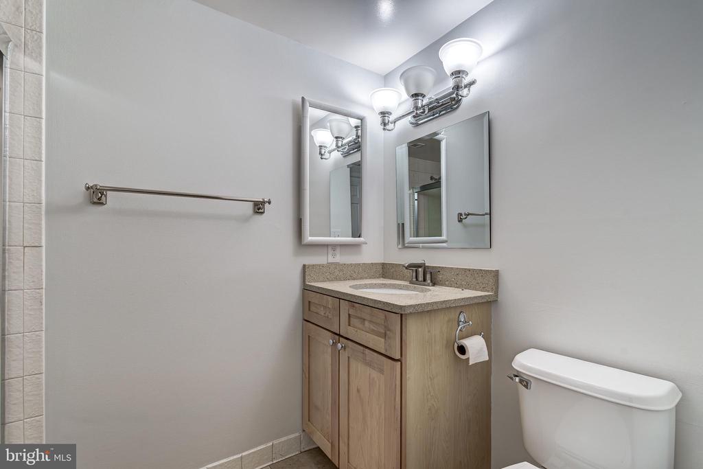 800 S SAINT ASAPH STREET 216