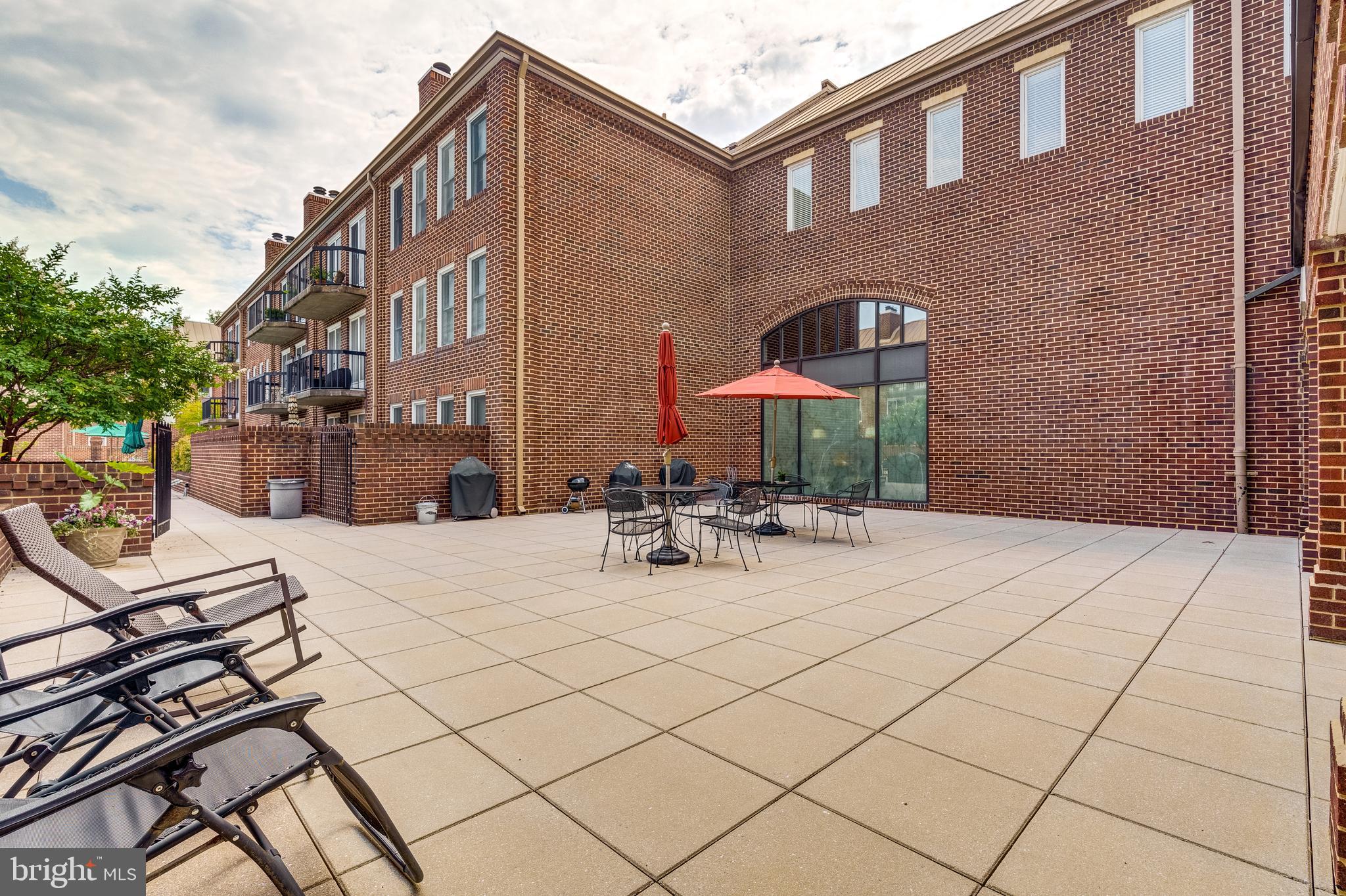 800 S SAINT ASAPH STREET 216