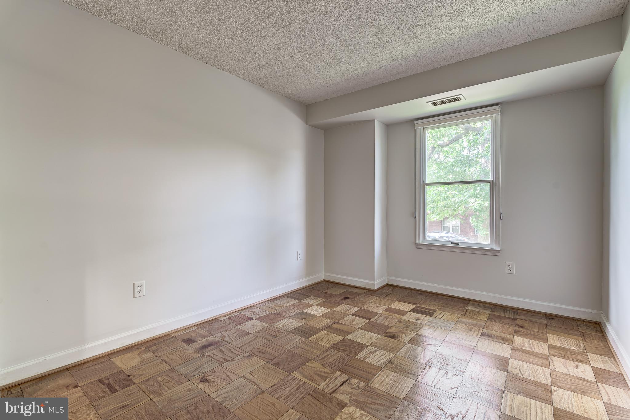 800 S SAINT ASAPH STREET 216