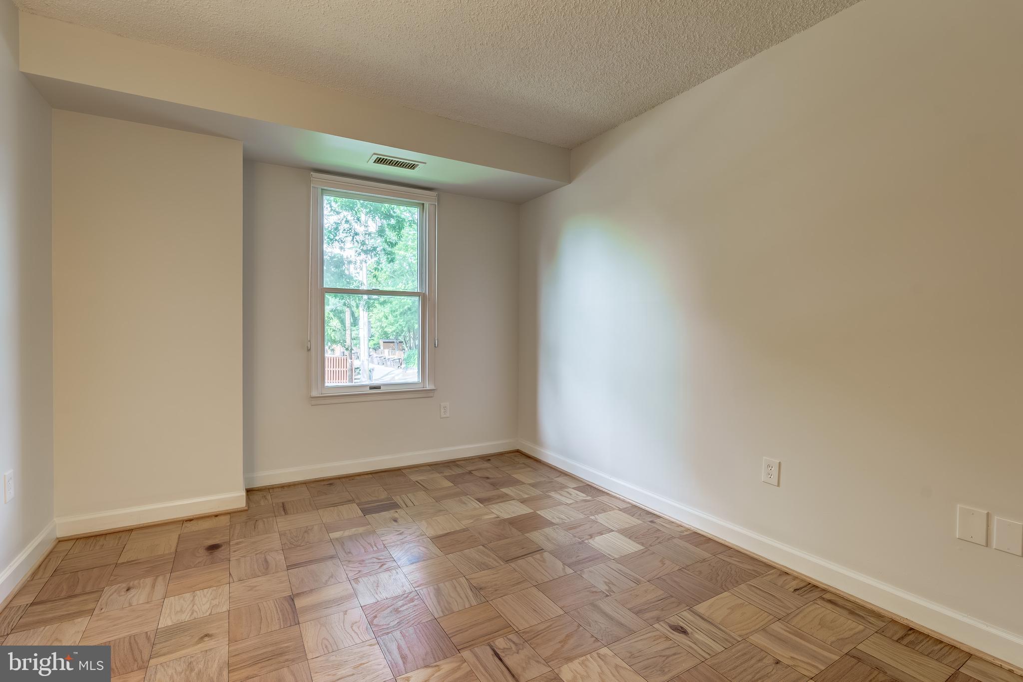 800 S SAINT ASAPH STREET 216