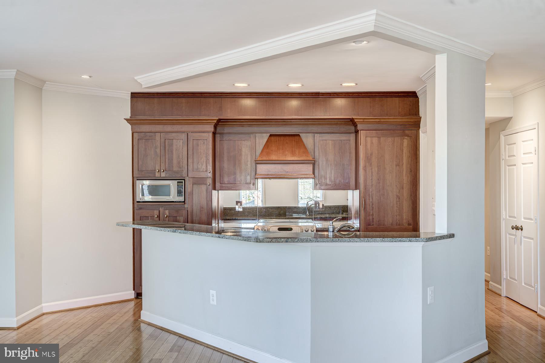 801 S PITT STREET 424