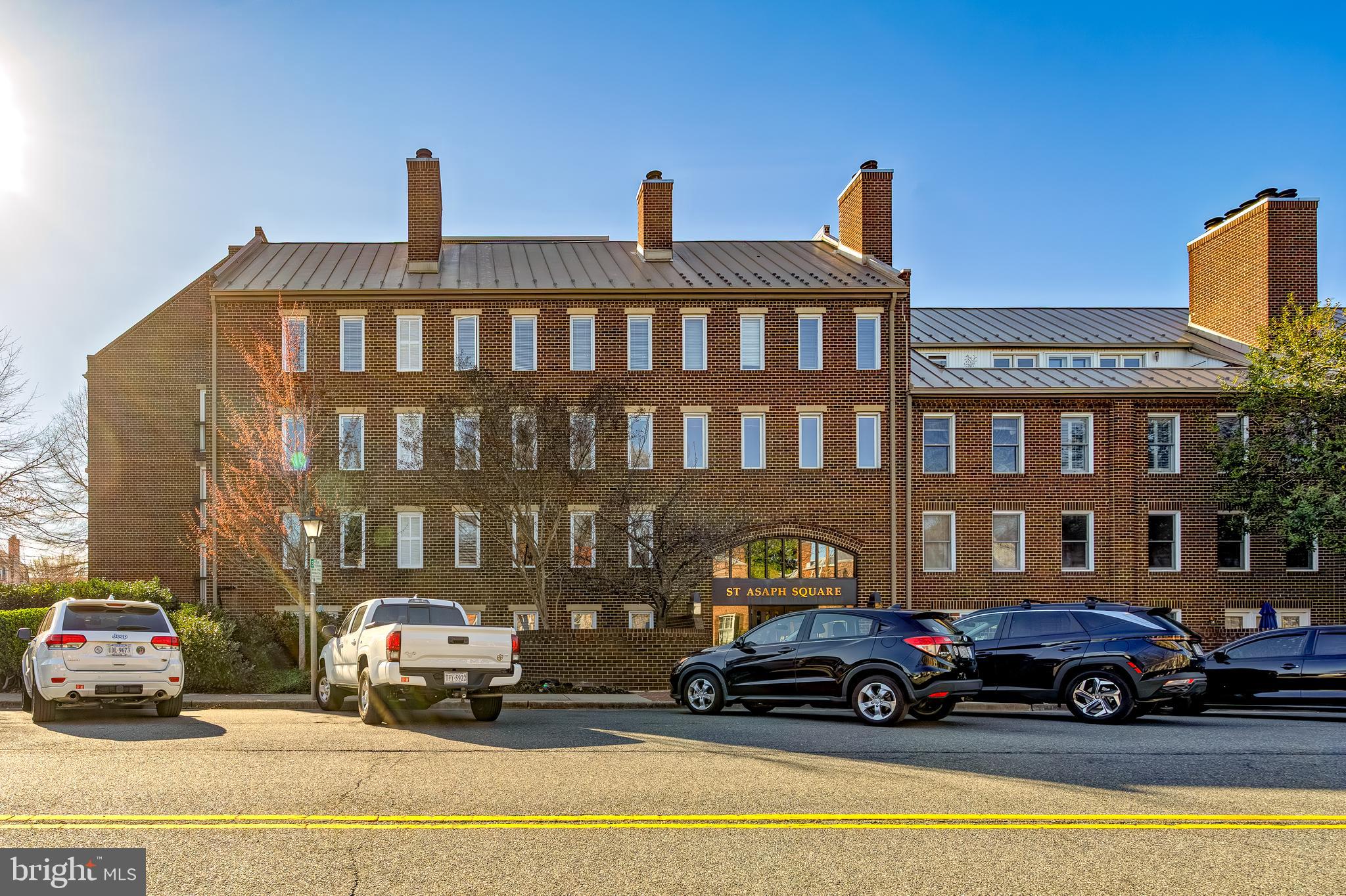 801 S PITT STREET 424