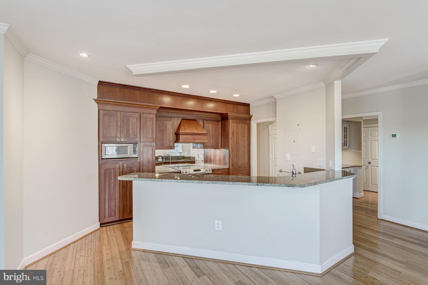 801 S PITT STREET 424