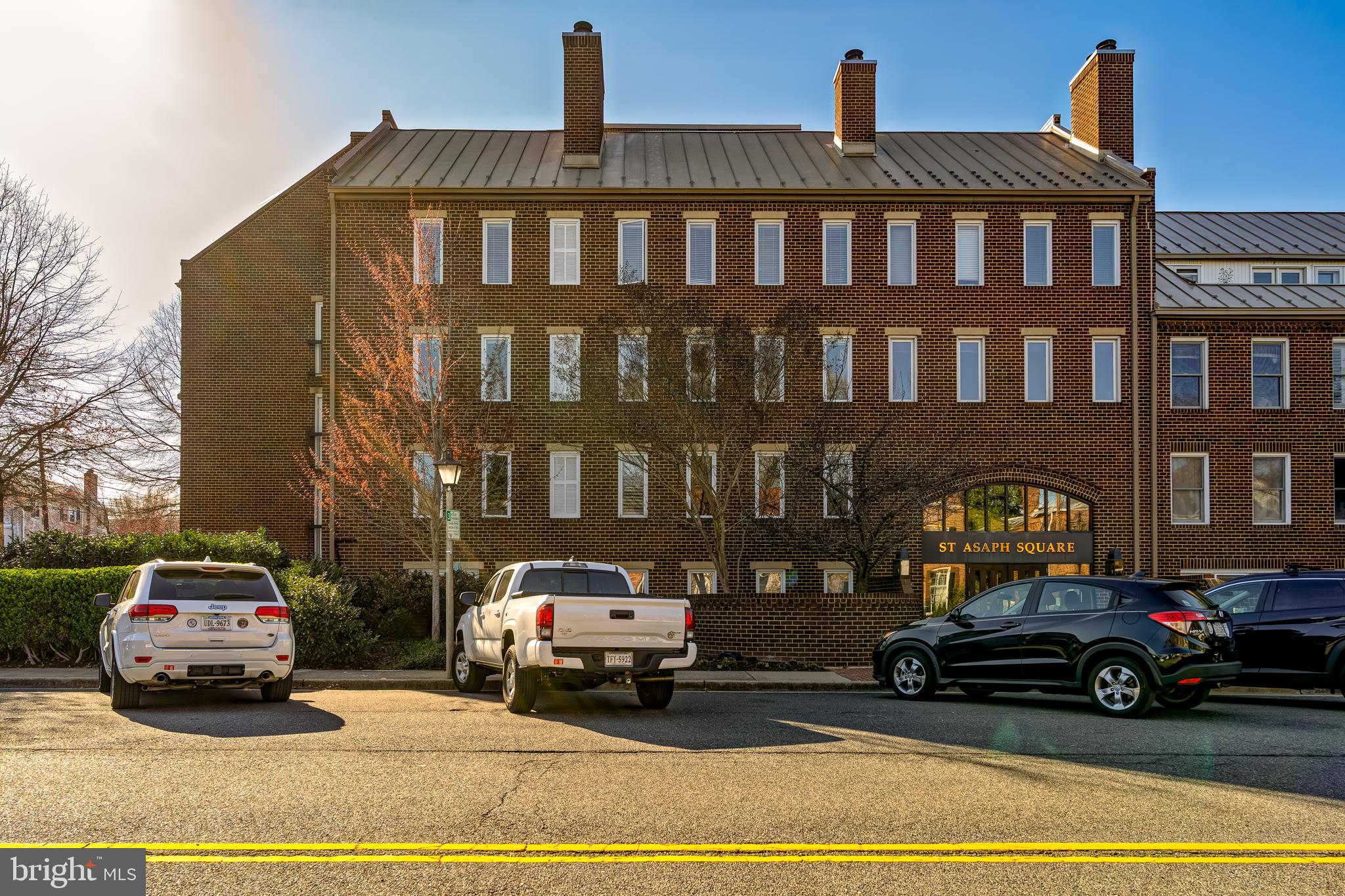 801 S PITT STREET 424