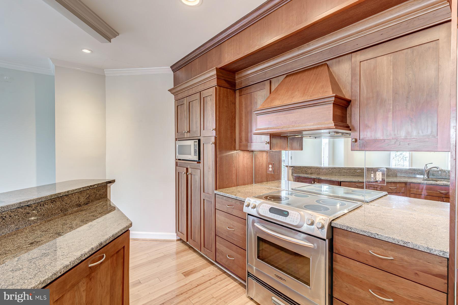 801 S PITT STREET 424