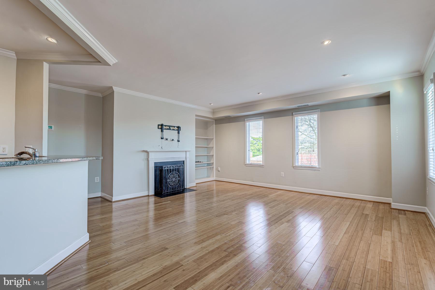 801 S PITT STREET 424