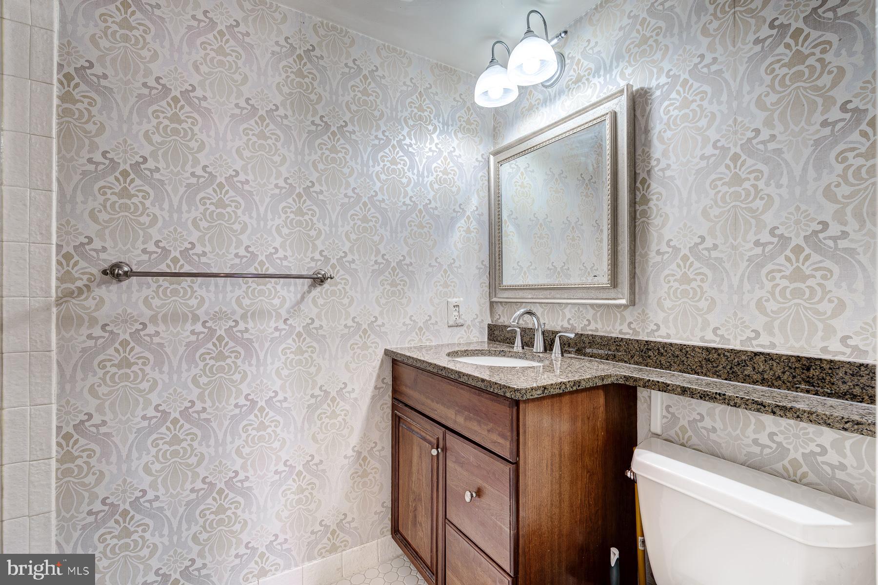 801 S PITT STREET 424