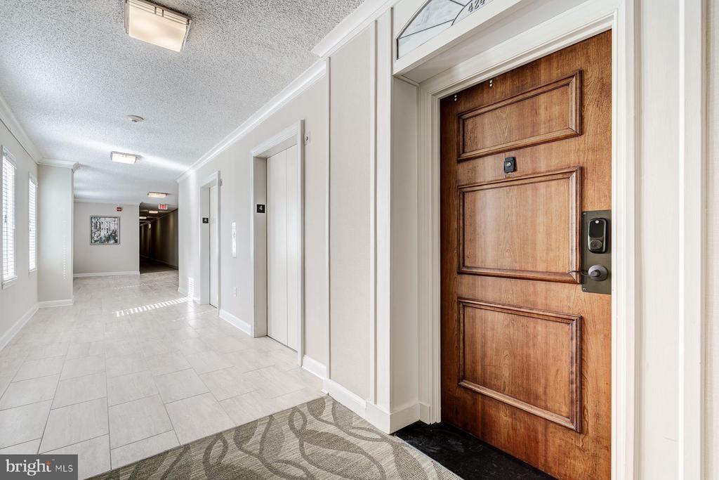 801 S PITT STREET 424